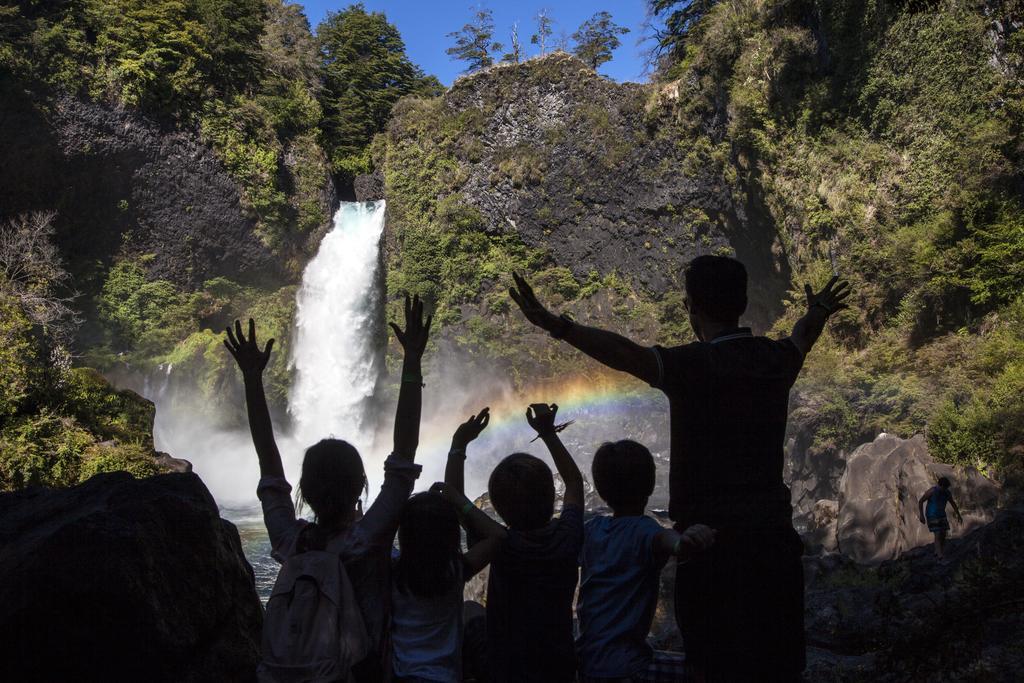 Huilo Huilo Hostal Salto El Puma Puerto Fuy Esterno foto